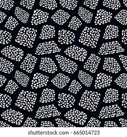 Memphis style hand drawn textured seamless pattern.Retro flavour trendy geometric elements painted with colorful ink brush strokes.