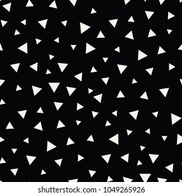 memphis style triangle seamless pattern