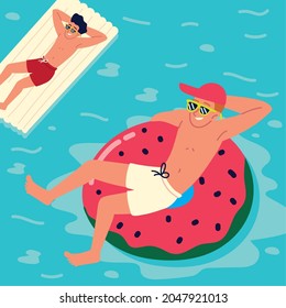 im Pool schwimmende Männer, die sich entspannen