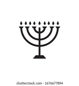 Menorah-Symbol-Design einzeln auf weißem Hintergrund