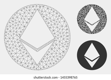 Modelo de moneda de malla Ethereum con icono de mosaico triangular. Malla triangular de la moneda de etéreo. Mosaico vectorial de triángulos de diferentes tamaños y colores. Moneda abstracta de 2d malla Ethereum,