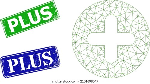 Mesh plus Modell und Plus blaue und grüne Rechteck strukturierte Abzeichen. Mesh Wireframe Bild basierend auf plus Piktogramm. Die Briefmarken enthalten Plus-Text in Rechteckform.