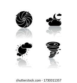 La advertencia meteorológica deja caer la sombra de los iconos de glifo negro. Predicción del mal tiempo, predicción. Cielos nublados y parcialmente nublados, huracán, tornado. Ilustraciones vectoriales aisladas en el espacio blanco
