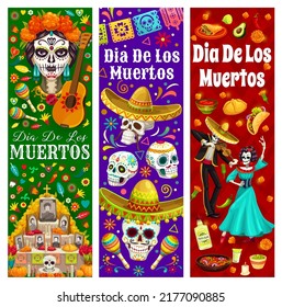 Día mexicano de muertos o Día de los Muertos personajes de vacaciones y comida. Pancartas vectoriales con Catrina, calavera, esqueletos de mariachi y de bailarina, flores de oro, banderas de picado de papel, altar