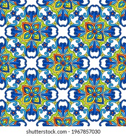 Mexican talavera ceramic tile seamless pattern. Decoration with ornamental flowers. Background with mexican talavera pattern. Decoration with ornamental flowers.
