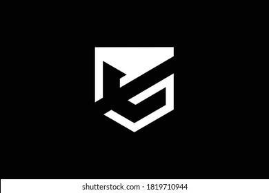 MG letter logo design on luxury background. GM monogram initials letter logo concept. MG icon design. GM elegant and Professional white color letter icon design on black background.  MG GM M G