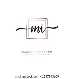 MI initial signature logo. handwriting logo template vector,