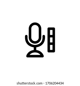 Icono del micrófono, aislado en blanco. Icono de esquema de interfaz de usuario.
