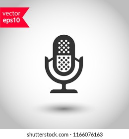 Mic vector icon. Microphone vector icon. Mic sign. Karaoke microphone icon. Broadcast mic sign. EPS 10 flat symbol.