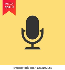 Mic vector icon. Microphone vector icon. Mic sign. Karaoke microphone icon. Broadcast mic sign. EPS 10 flat symbol.