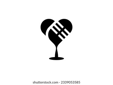 logotipo de ilustración de micrófono y corazón	
