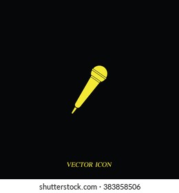 Microphone icon. Flat microphone illustration.