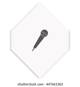Microphone icon. Flat microphone illustration.