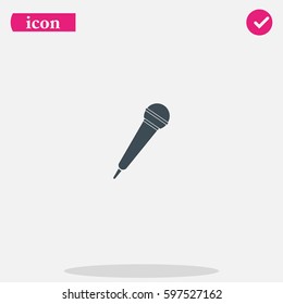 Microphone icon. Flat microphone illustration.