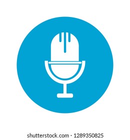 microphone icon illustration