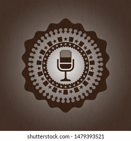 microphone icon inside wooden signboards