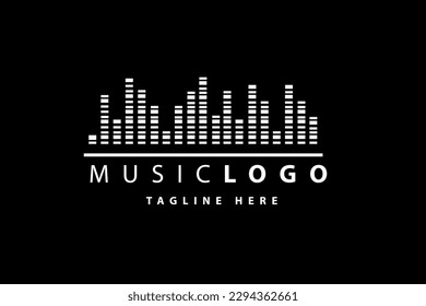 Microphone icon, music and sound. business logo templates. music logo vector with modern style