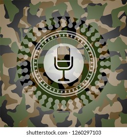 microphone icon on camo pattern