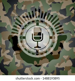 microphone icon on camo pattern