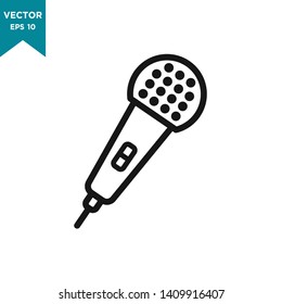 microphone icon in trendy flat design 