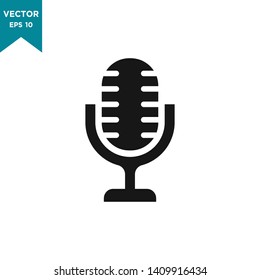 microphone icon in trendy flat design 