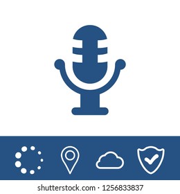 Microphone icon vector