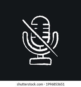 Icono de tiza de apagado de micrófono. Ilustración negra vectorial.