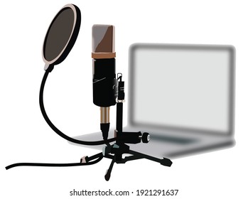 micrófono con soporte y filtro de voz para podcast en la mesa. Equipo de transmisión en estudio en casa para transmisión en vivo en línea