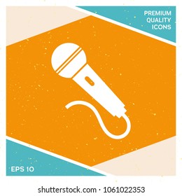 Microphone symbol icon