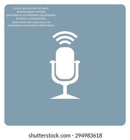 Microphone. Voice recording. icon. vector design