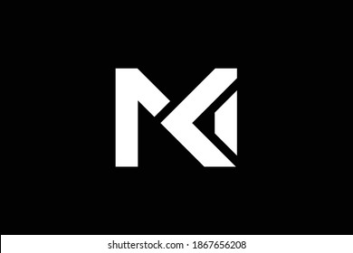Mínimo y elegante logotipo de arte en monograma. Excelente profesional de moda impresionante artística MK KM con el logotipo del icono del Alfabeto. Logo de Premium Business. Color blanco sobre fondo negro