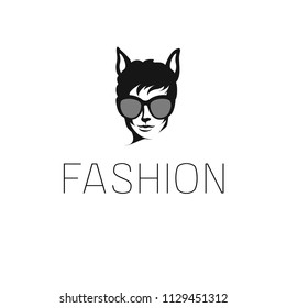 Minimal Fashion Cat woman logo