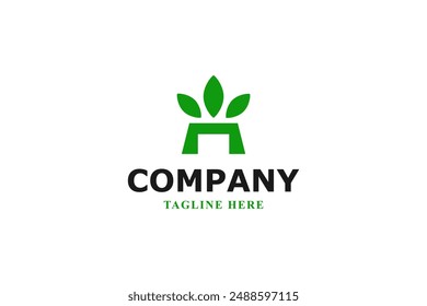 logotipo de corona en forma de hoja verde minimalista