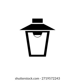 Un icono negro minimalista que representa una linterna, adecuado para diversas aplicaciones de diseño.