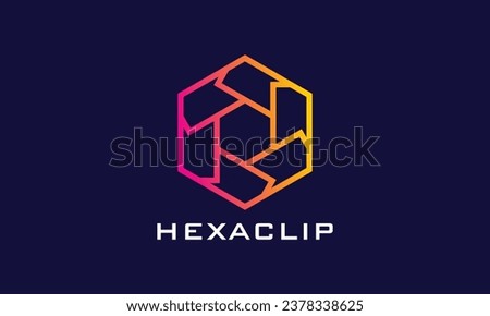 Minimalist logo vector circle camera photographer electronic