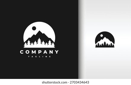 Logotipo minimalista del círculo de la montaña y del bosque con el sol