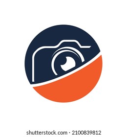 Minimalist photography logo concept, fit for lens store, photo studio and camera business. Illustration vector logo.