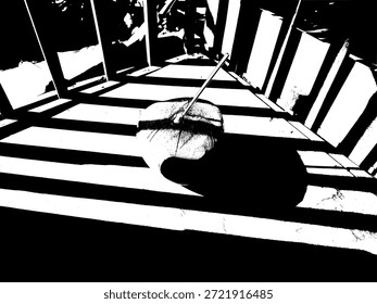 Vetor de silhueta minimalista de um coco jovem com palha no chão de madeira. Estêncil preto e branco de alto contraste com padrões de sombra linear dramática para design gráfico tropical moderno.