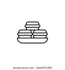 Macarons Minimalistas Empilhados Em Uma Placa Delineada Em Preto E Branco
