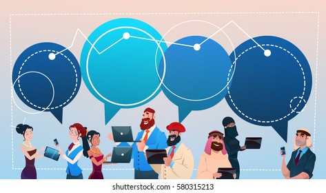 Mix Race People Group Using Gadgets Chat Bubbles Social Network Communication Concept Flat Vector Illustration