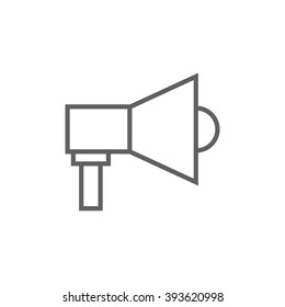 Icono de línea de megáfono 