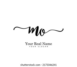 MO Initial beauty monogram logo vector