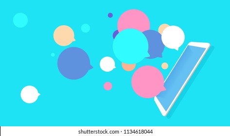 Aplicación móvil chat burbujas voladoras notificaciones de mensajes de la interfaz de la interfaz ilustración horizontal de vector plano