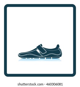 Moccasin icon. Shadow reflection design. Vector illustration.