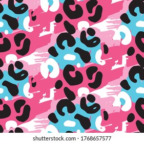 Fundas abstractas modernas. Plantilla moderna de diseño de tarjetas artísticas. Conjunto de diseños abstractos de fondo - venta de verano, contenido promocional de medios sociales. Formas coloridas y modernas.