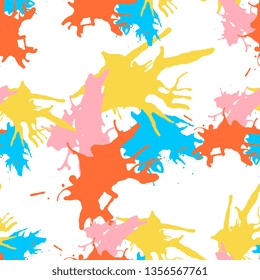 Modern bright summer seamless pattern with grunge brush splash. Hand drawn texture. Background, textile, backdrop, wrapper, fabric.