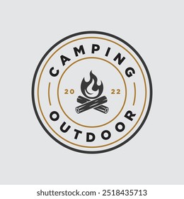 Moderno Camping Outdoor Adventure Logo Design