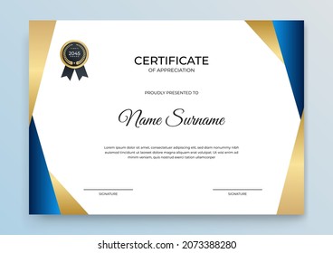 Plantilla de certificado moderna. Plantilla de certificado de apreciación. Limpie un certificado simple con insignia de oro. Plantilla de borde de certificado con un patrón geométrico elegante y de moda