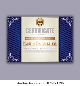 Modelo de certificado moderno en gradación y colores dorados, estilo moderno y de lujo e imagen vectorial de estilo galardonado. Apropiado para la apreciación. Vector premium.