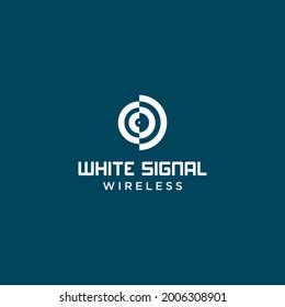 Logo moderno y limpio sobre la señal wifi y la comunicación.
EPS10, Vector.